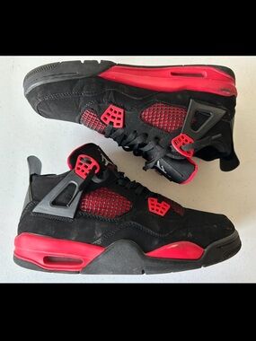 Jordan 4 Red Thunder